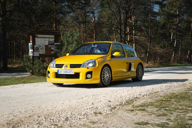 RENAULT Clio V6 V6 24s 2005 occasion