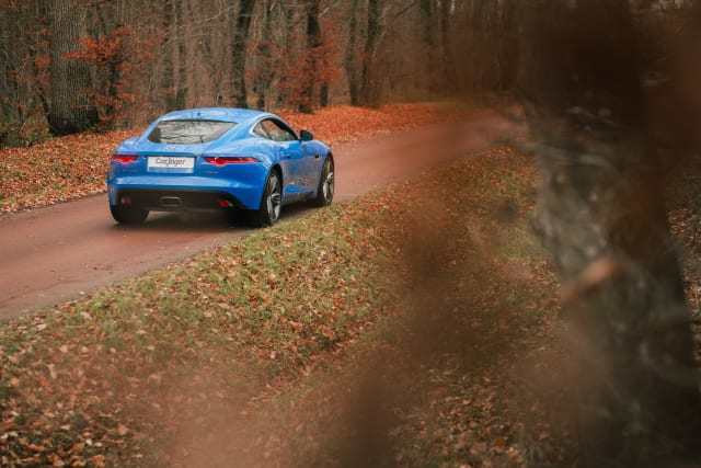 Jaguar F-type R Dynamic