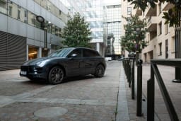 PORSCHE Macan gts 2017