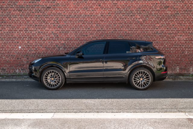 Porsche Cayenne S 2