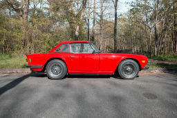 TRIUMPH Tr 6 pi 1971