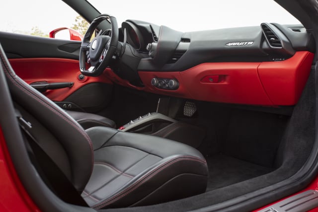 FERRARI 488 2015 used