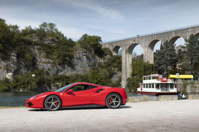 FERRARI 488 2015 used