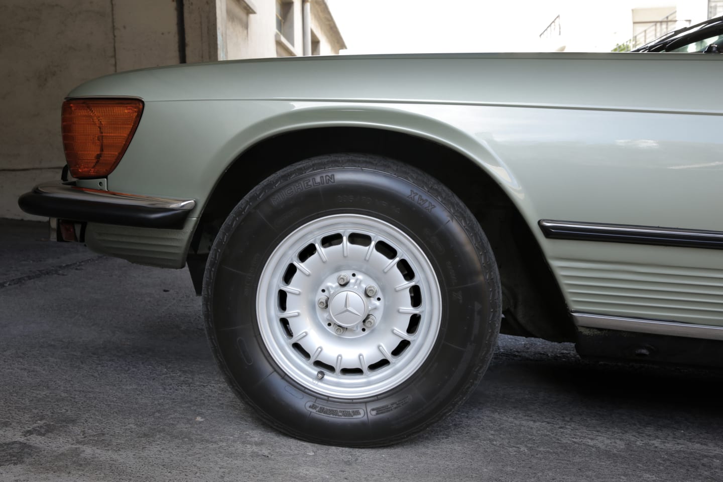 MERCEDES-BENZ Classe SL 450 R107