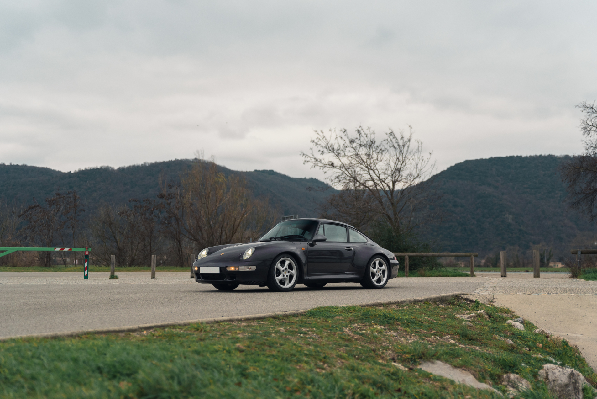 Photo PORSCHE 993 carrera s vésuvio 1997