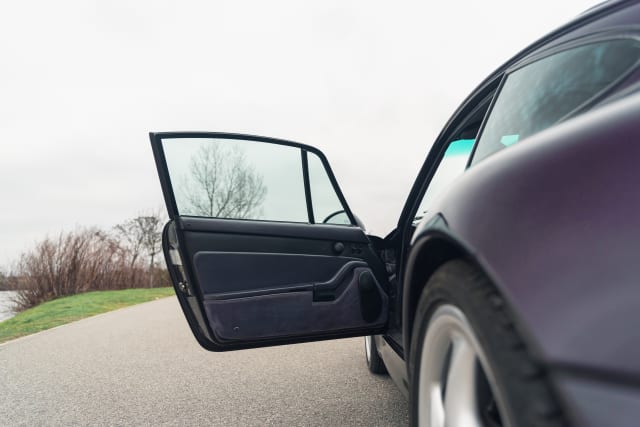 Porsche 993 Carrera S Vésuvio 1997