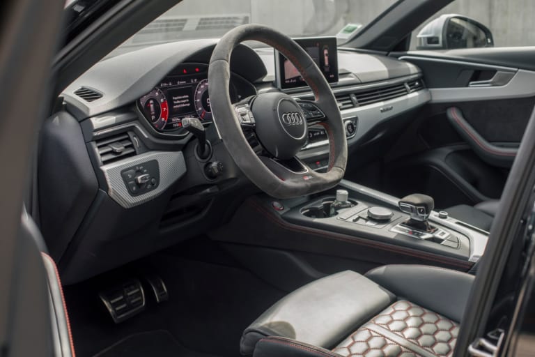 AUDI Rs4 avant 2019