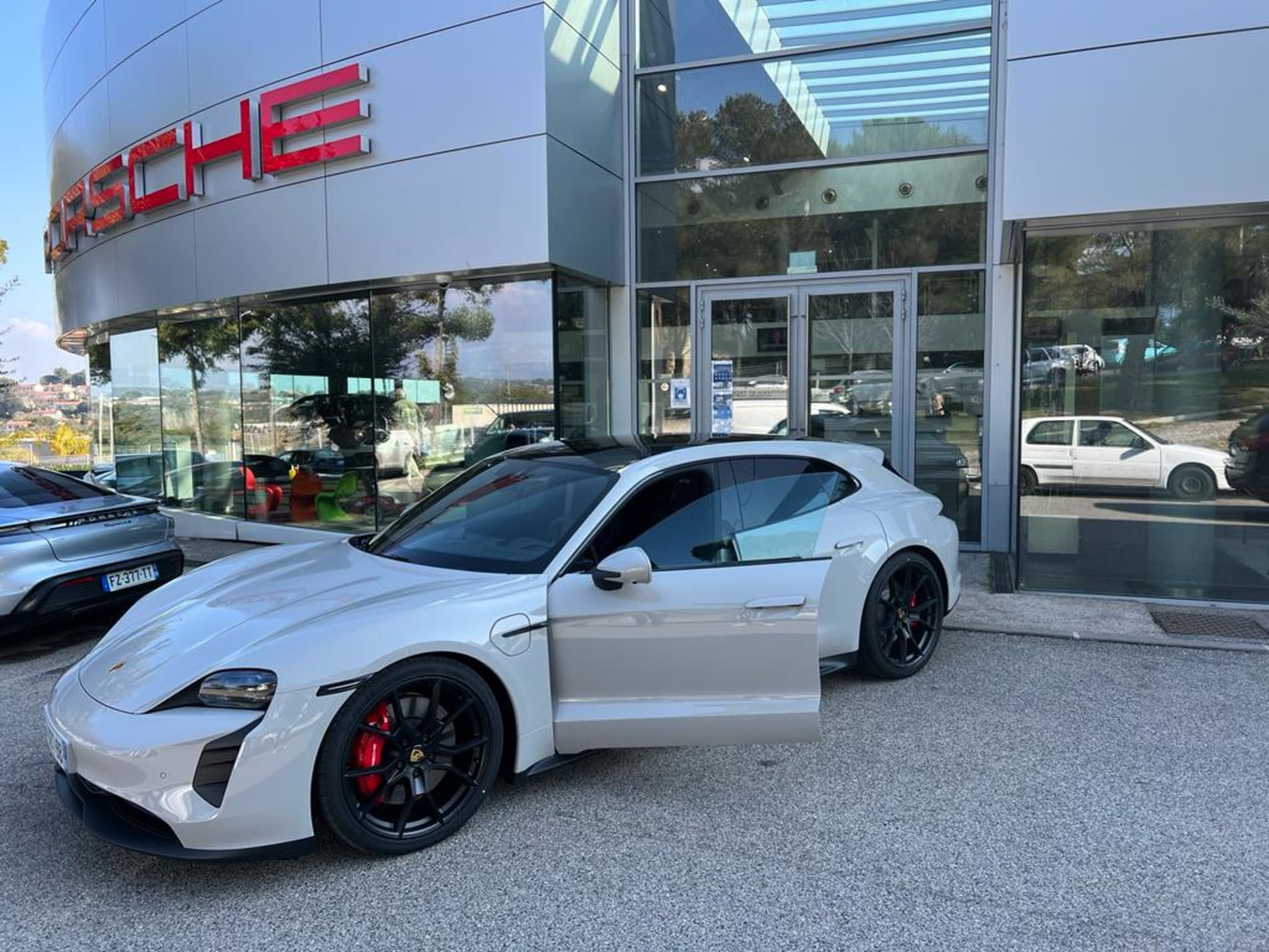 PORSCHE 910 taycan sport turismo 2022