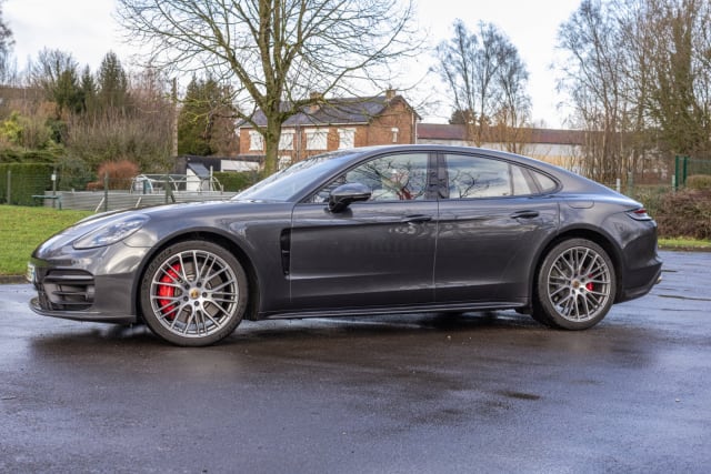 Porsche Panamera 4s